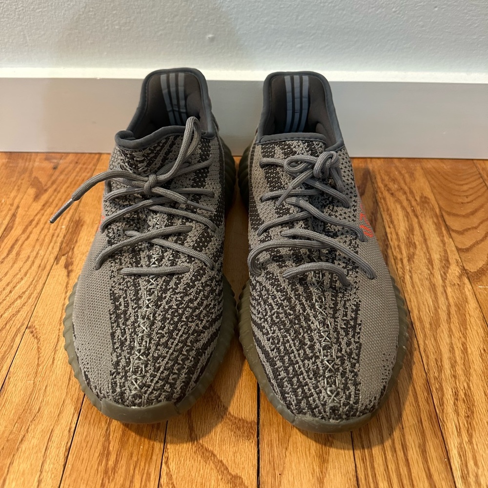 Yeezy Beluga 2.0. Size 9
